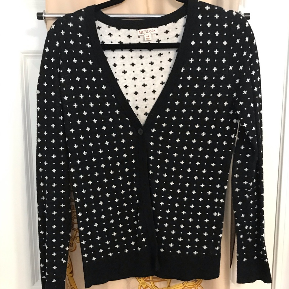Cardigans - Picture 6 of 10